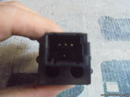 Interruptor del altavoz  Renault Laguna II 8200002435A 8200002435 A VALEO 6269