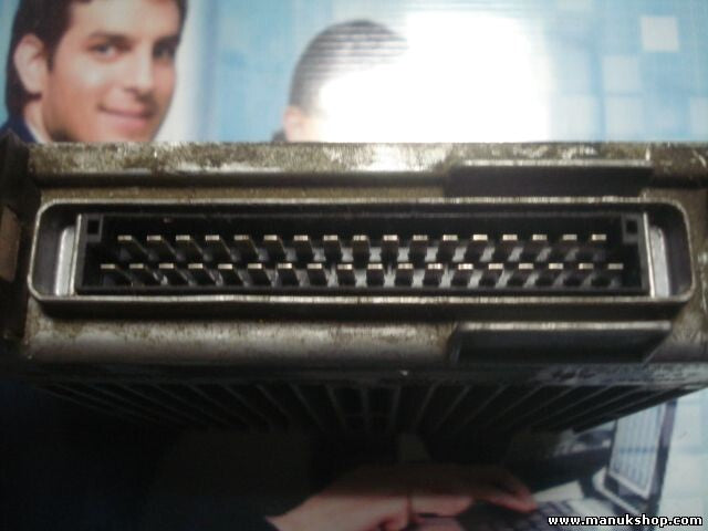 Centralita del motor Renault Clio 1998 12V 770010648 21649273-0 PLF7700108455