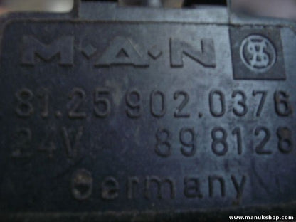 Relé MAN 24V 898128 81259020376 81.25 902.0376