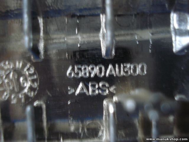 Emblema delantero Nissan Primera P12 65890AU300 65890 AU300 2002-2007