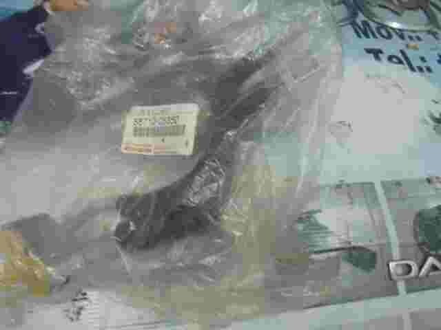 Manguera aire acondicionado Toyota Avensis II Corolla 8871005350 88710-05350