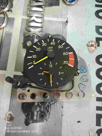 Velocímetro Mercedes-Benz W124 1245420016 VDO 110902089001 110.902/089/001