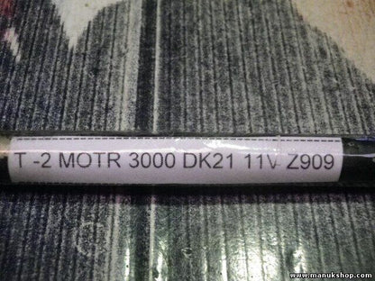 Bujía de precalentamiento Nissan Terrano Ford Maverick T2 3000 DK21 11V Z909