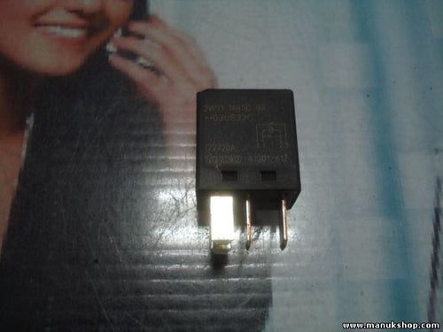 Relé Ford Mondeo MK3 Focus 2W9314B192BA 2W93 14B192 BA ++ 030832C TYCO A1301-X17