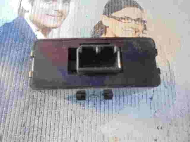 Mitsubishi Galant MR438842 G8D581MB G133233J controller di chiusura centraliz...