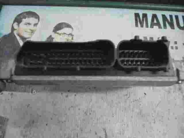 Centralita VW Volkswagen Golf MK4 1.9 TDI  038906018GR BOSCH 0281010245 28SA4164