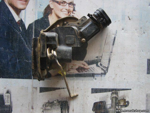 Serratura porta posteriore sinistra Suzuki Grand Vitara 8230265D10 82302-65D10