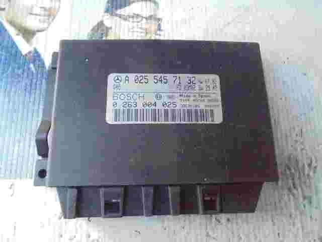 Unità di controllo assistenza parcheggio Mercedes A0255457132 Q05 FD03M02