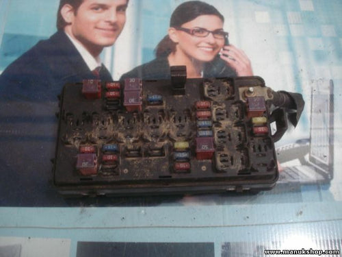 Caja de fusibles Chevrolet Aveo 96838233 AK-62083 T250 U/H -35