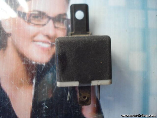 Relé  Lancia Delta 12V TYPE 23