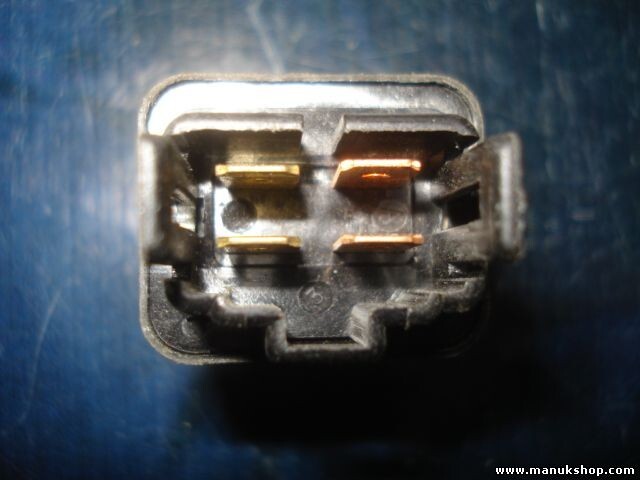 Relé  Hyundai Sonata Coupe (Tiburon) MK1 96-01 9522021300 95220-21300