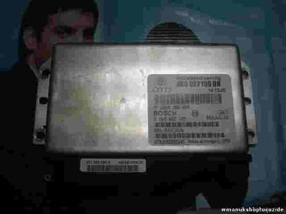 Módulo de control transmisión Audi A8 4D0927156DN ZF6058006224 BOSCH 0260002725