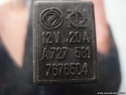 Relé Alfa Romeo Fiat Punto Lancia Bj. 96-00 7676504 A727581 A727 581