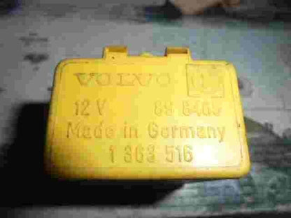 Relè tergicristallo Volvo 240 260 740 760 940 12V 898465 89 8465 1363516