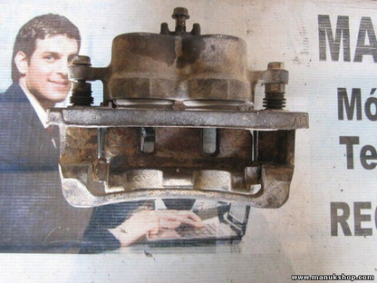 Pinza delantera izquierda SsangYong Rexton BC412035