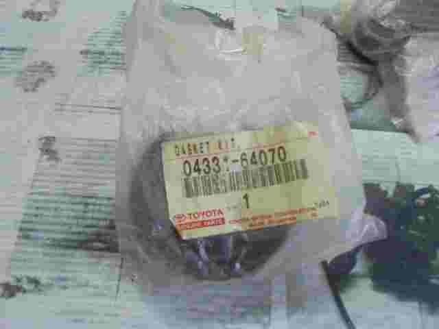Kit guarnizione Toyota 0433164070 04331-64070