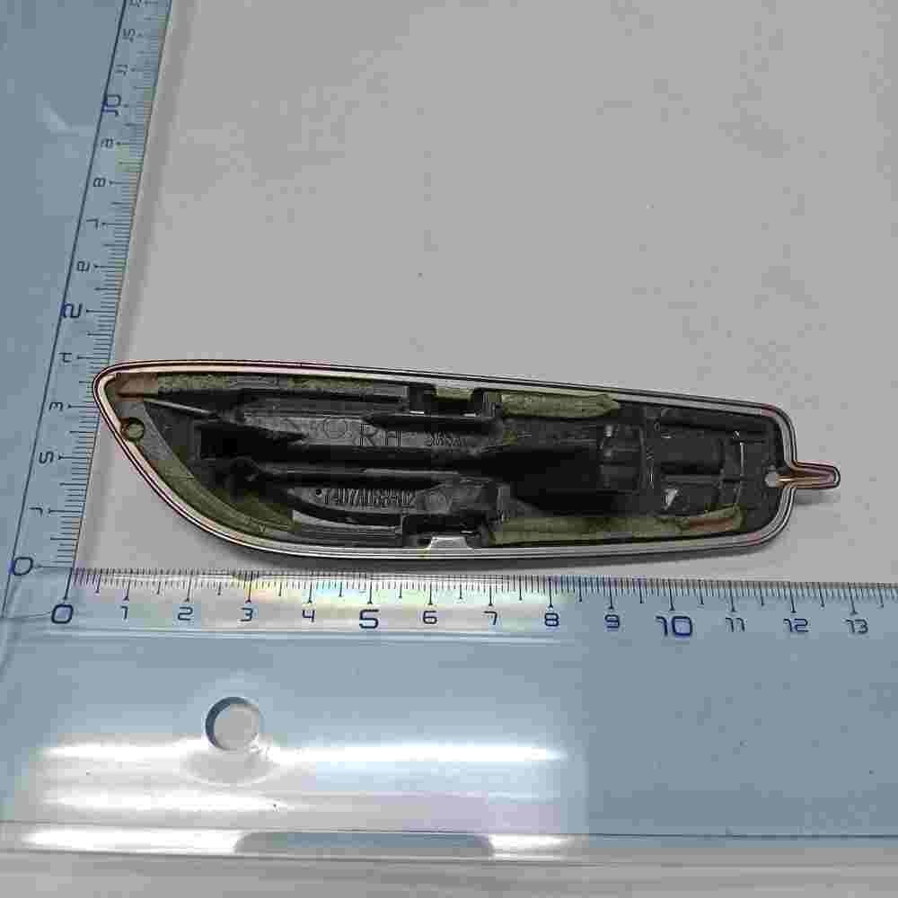 Emblema Mitsubishi ASX RH 7407A08802 7407A088-02 10,5 cm.