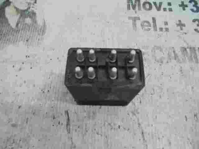 Relè Mercedes-Benz 0065458732 006 545 87 32 LK 05 9996 10 05999610 R01