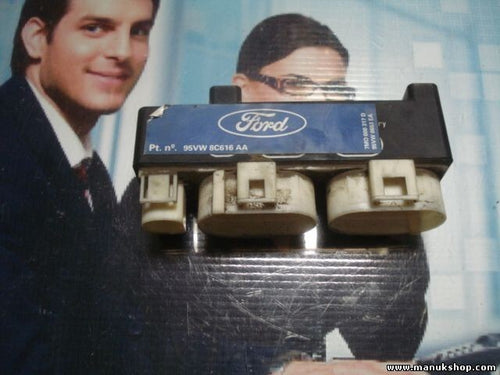 Centralita modulo electroventilador Ford 7M0000317D 95VW8653EA