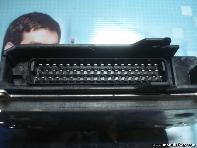 Centralita del motor Saab 900 SE 2.3 Cabrio 4239653 0261203458 M2.10.3 M2103