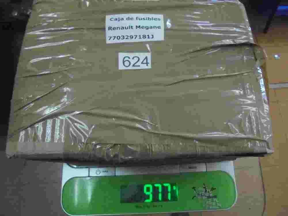 Caja de fusibles Renault Megane 7703297181J S103600100L S103600100 L