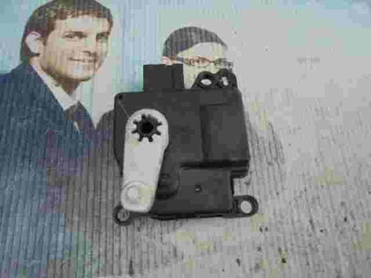 Calefacción actuador Mazda 2 JCS MB601D23N Woory WR A3100CP0N600