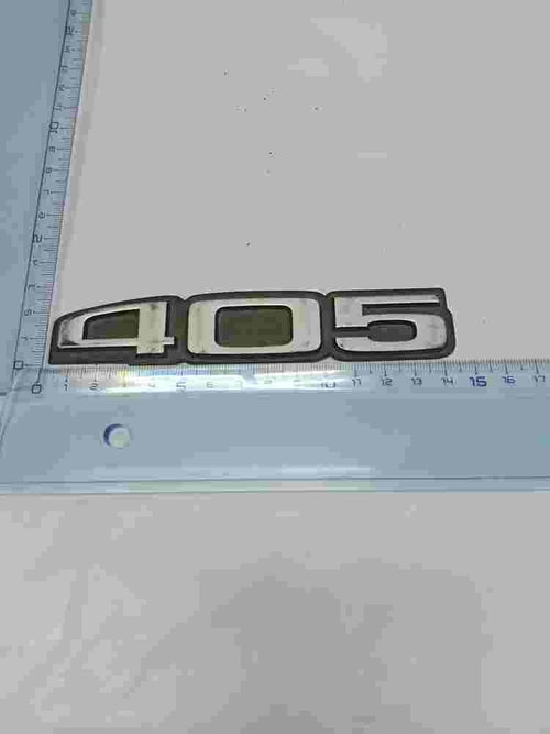 Emblema Peugeot 405 14 cm. 9601438080 96 014 380 80