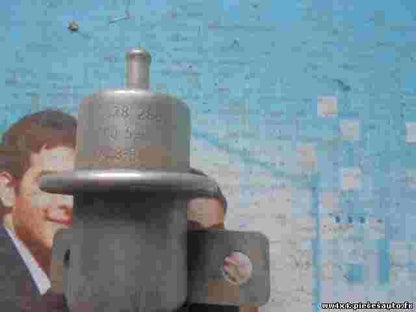 Regolatore pressione carburante Ford Fiesta Focus 0280160599 98MF9C968BB