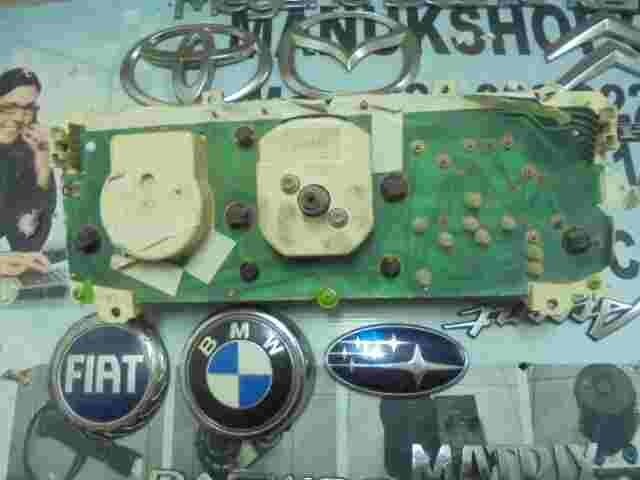 Cuadro de instrumentos  Nissan Patrol W260 STATION WAGON Jaeger 12V 19414509