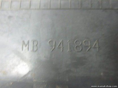 Vorne unter Sitz Storage Mitsubishi L200 K74 1996-2007 MB941894