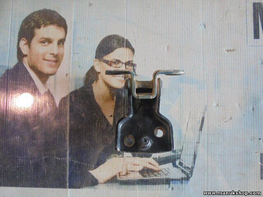 Bisagra de la puerta trasera izquierda arriba KIA Sportage JE 104 KW, 141 PS