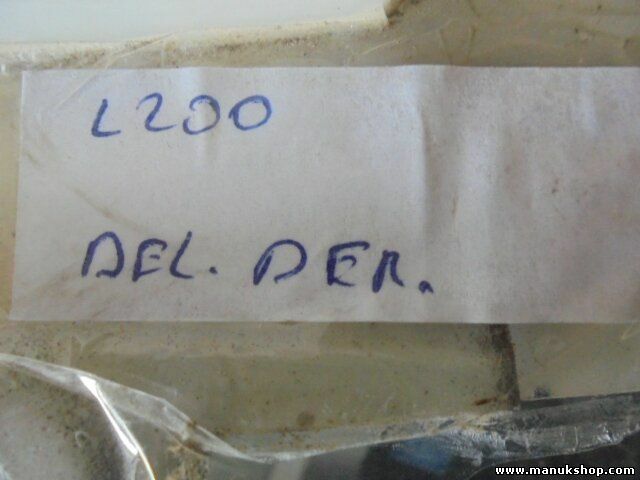 Cerradura puerta delantera derecha Mitsubishi L 200 K7_T, K6_T 2.0 1996/06-2007