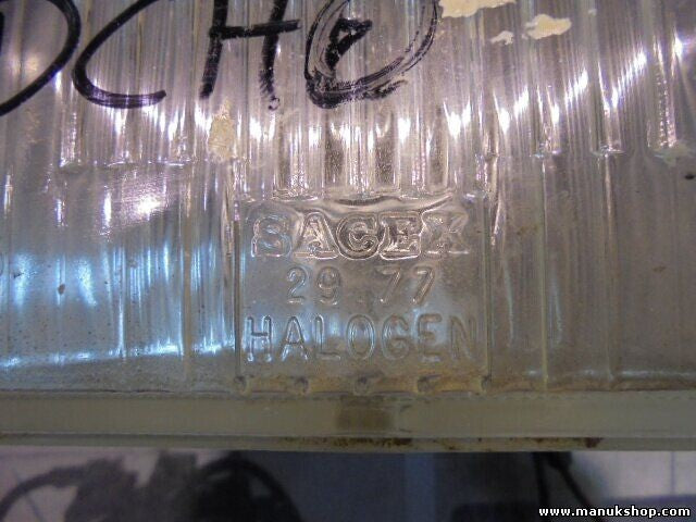 Faro de Halogeno derecho Lada niva 40137 29502875 29.50-28.75 SAGEX 29.77
