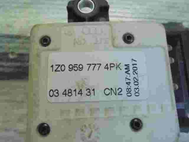 Regolazione sedili VW Superb Passat Tiguan 1Z09597774PK 1Z0959777 03481431