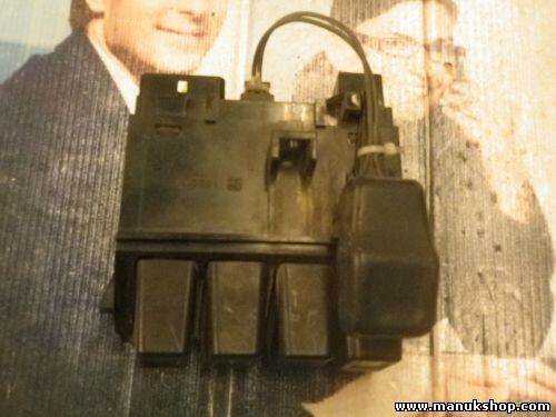 Interruptor del limpiaparabrisas trasero Opel Frontera A R155217 R 155217