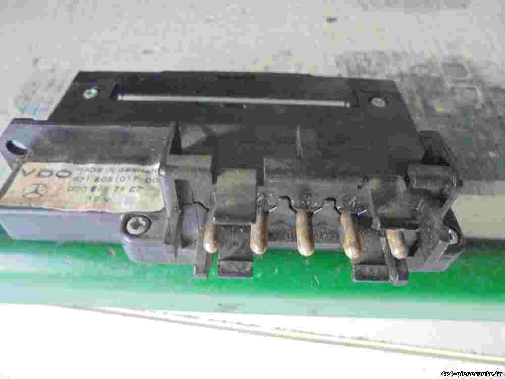 Indicador de temperatura exterior Mercedes W124 0005427127 VDO 631202017002