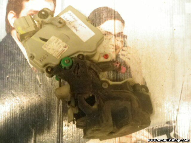   Cerradura puerta trasera derecha Nissan Patrol GR Y61 (2004–2009) 8255244U10