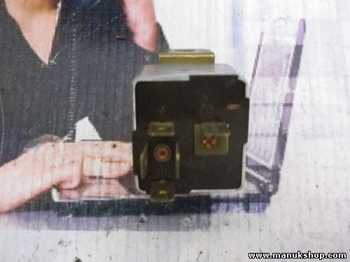 Relé de Luz Mercedes-Benz 100 6315450005 631 545 00 05 899224 89 9224 12 Vmax 2x