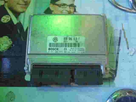 Centralita VW Passat Audi A4 8D0906018F 8DO906018F Benzin 0006 0261204875