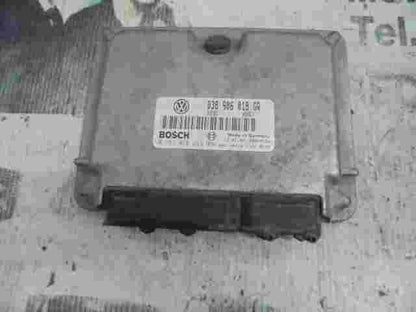 Centralita VW Volkswagen Golf MK4 1.9 TDI  038906018GR BOSCH 0281010245 28SA4164