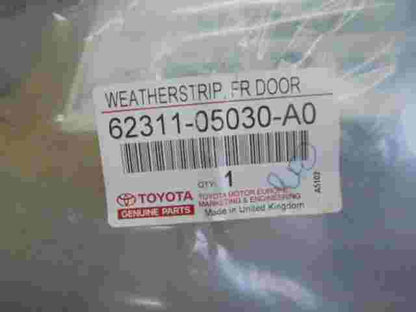Weatherstrip Front Door RH  Toyota Avensis II 2 6231105030A0 62311-05030-A0