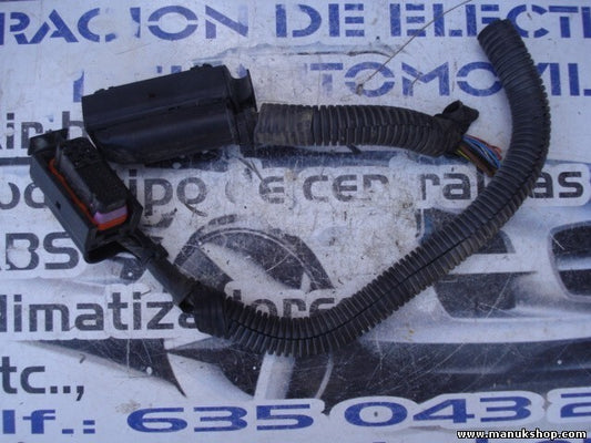 Conector enchufe centralita del motor 1.4 tdi del Seat Ibiza 1355295-1 964843-1