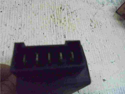 Relé del limpiaparabrisas Citroen Peugeot VALEO 73101302 12V