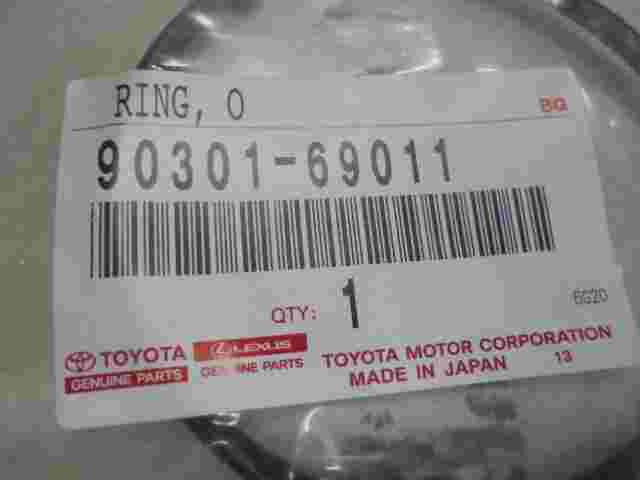 Cover O-Ring  Toyota Corolla Auris 9030169011 90301-69011