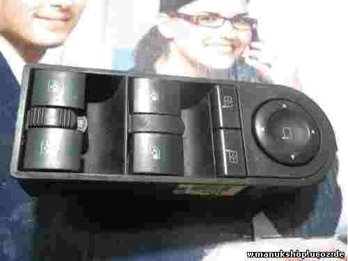 comando pulsante alzacristalli Opel Astra H Zafira B 13228699 2796 K2 CB 5011