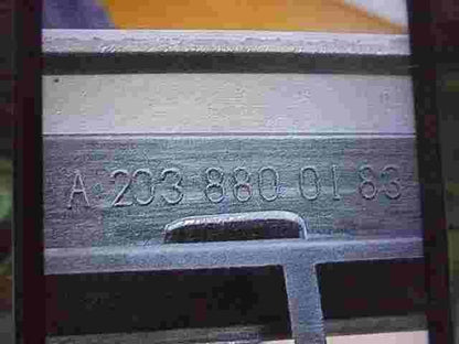 Parrilla rejilla frontal delantera Mercedes-Benz C-Class W203 A2038800183