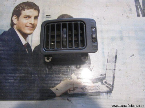 Rejilla Aireadora Mitsubishi L200 Pajero/Montero Sport SPC00427