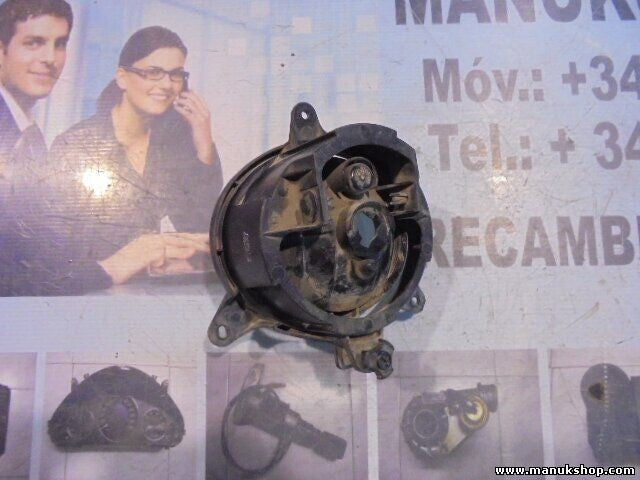 Faro antiniebla derecho Kia Sorento JC 2.5 CRDi 922023E0 92202-3E0