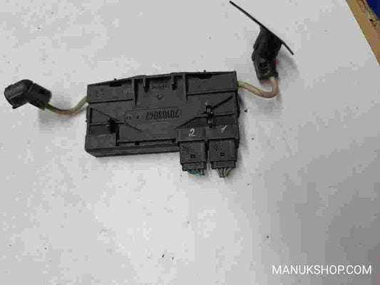 Controlador de alarma Audi S8 70103047