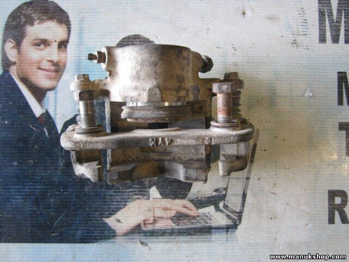 Pinza trasera derecha Nissan Terrano Ford Maverick II R20 4YK